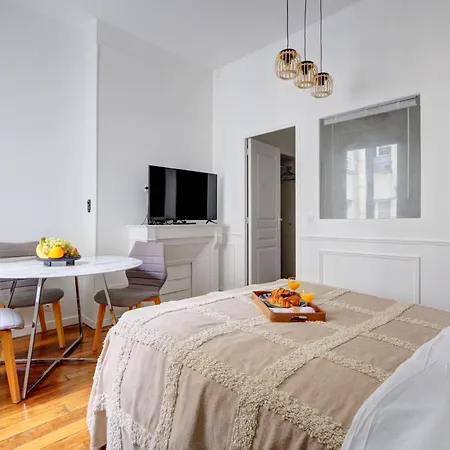 Notre Dame & Seine - Latin Quarter - 1br - Cityapartmentstay Parigi